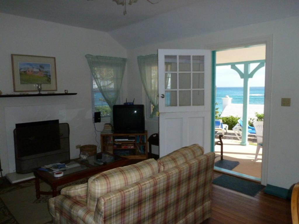 Grape Bay Cottages Mount Pleasant Habitación foto