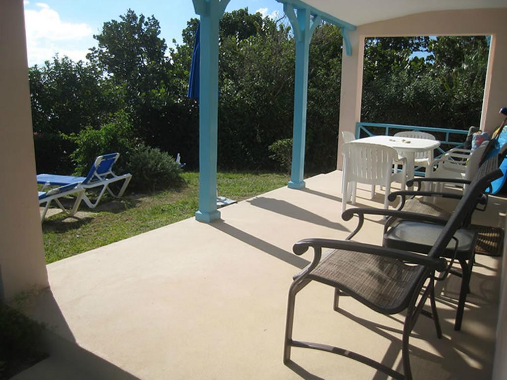 Grape Bay Cottages Mount Pleasant Habitación foto